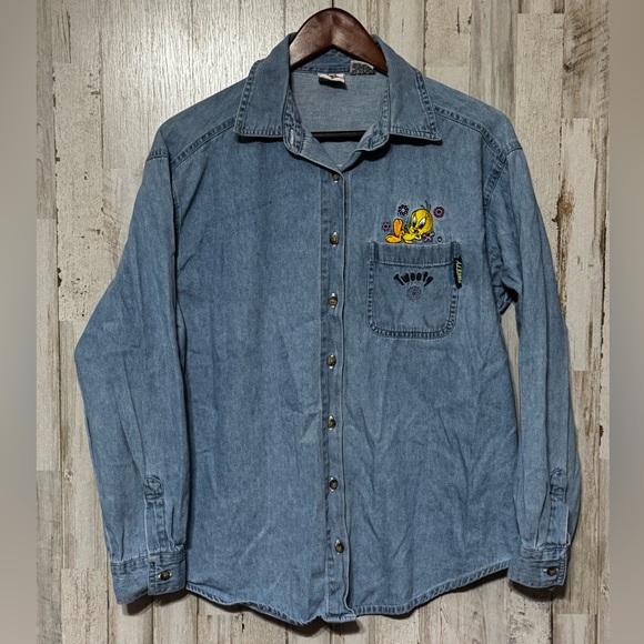 Warner Bros. Tops - Looney Tunes Tweety Button Down‎ Small